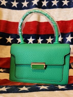 Structured Top-Handle Women's Handbag in Emerald Green